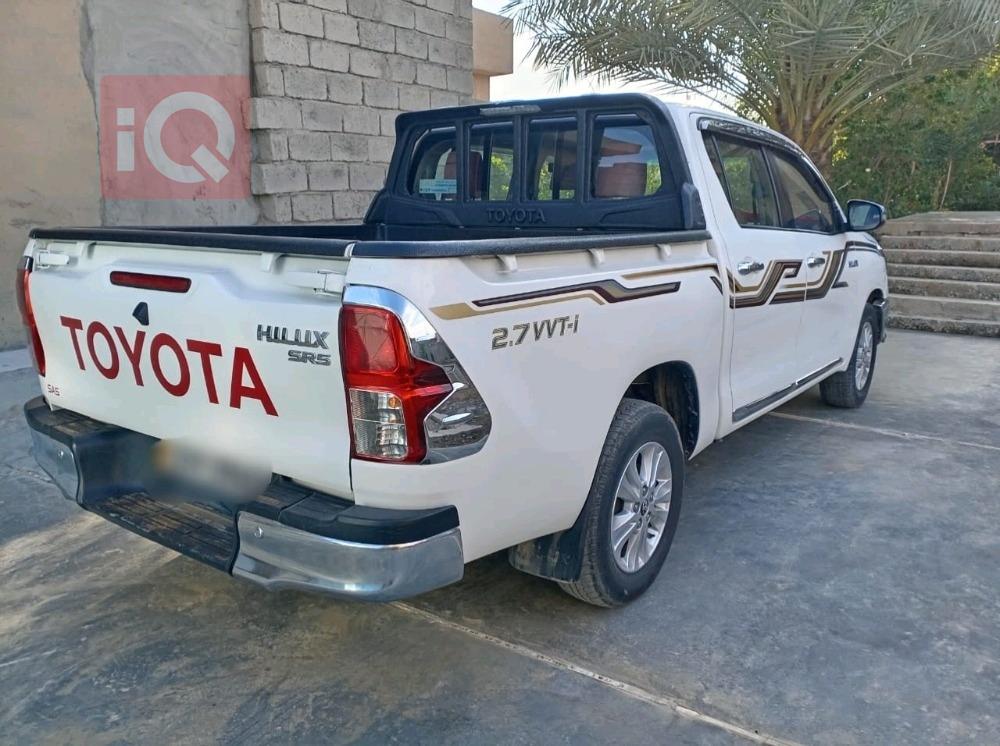 تويوتا هايلوكس